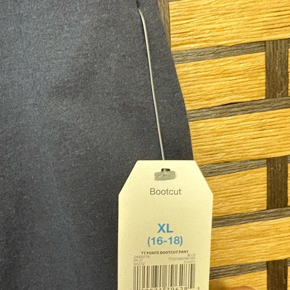 Time & Tru Blue Ponte Bootcut Pull On Pants Size XL‎ - Picture 6 of 7